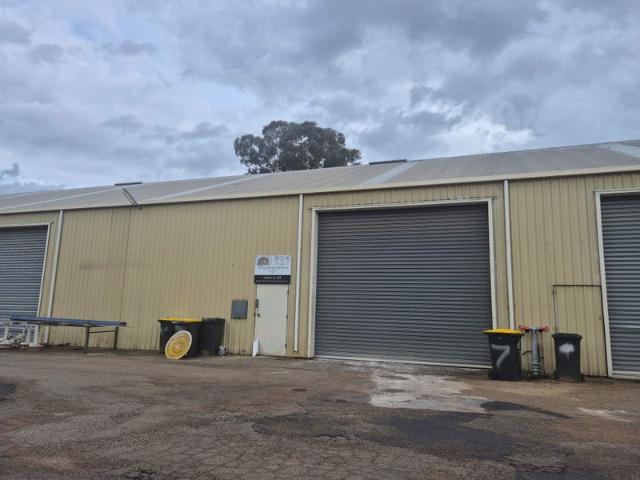 Warehouse for rent in Wangaratta, Victoria