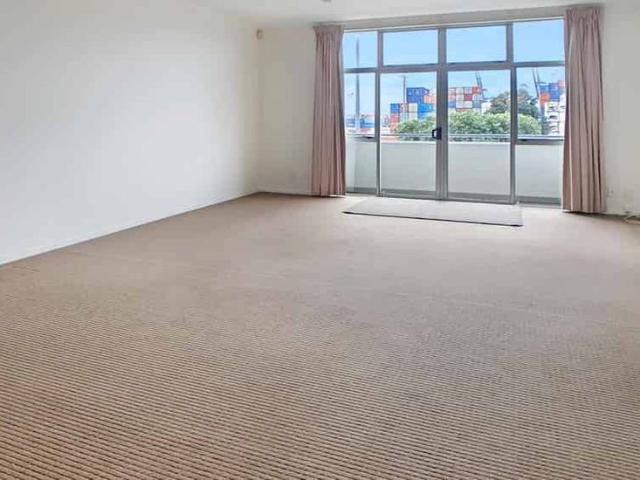 Apartment for rent in Auckland, Oroua County