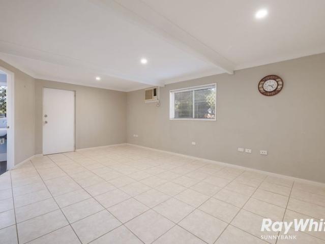 House for rent in Rochedale South, Greater Brisbane