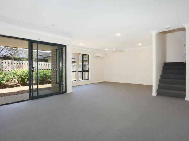 Townhouse for rent in Fernbrook, Queensland