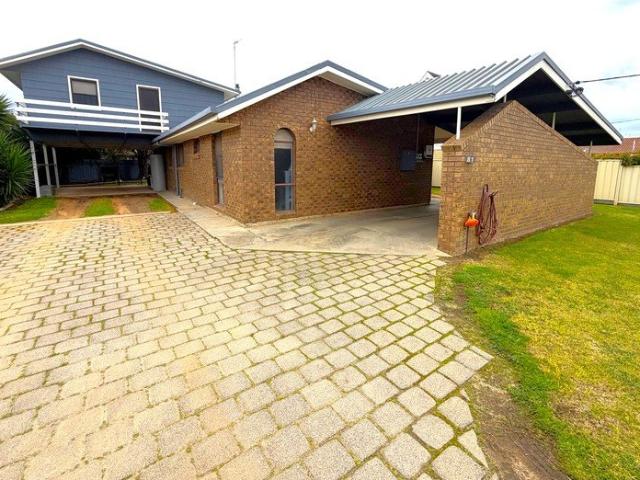 House for sale in Deniliquin, New South Wales