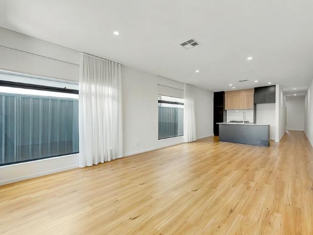 Townhouse for rent in Holden Hill, Adelaide