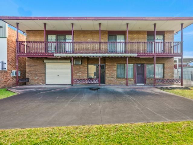 Warehouse for sale in Oak Flats, Shellharbour City Council