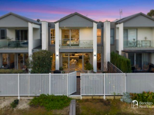 Townhouse for sale in Bendigo, Victoria