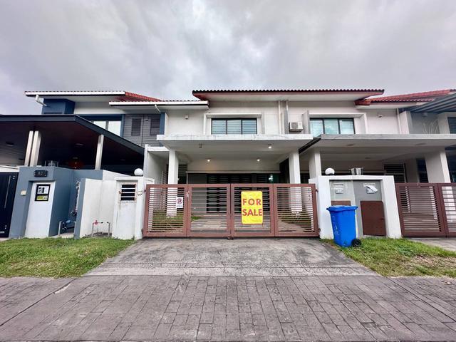 Terraced House for sale in Alam Impian, Selangor