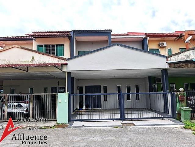 Terraced House for sale in Kuching