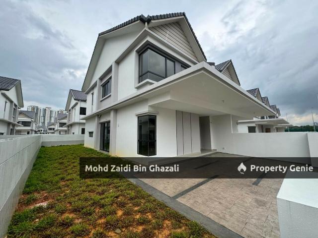 Terraced House for sale in Tanjong Sepat, Selangor