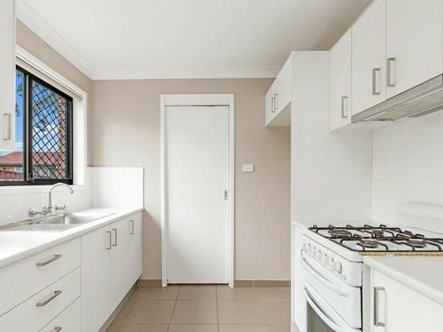 Townhouse for rent in Sydney, New South Wales