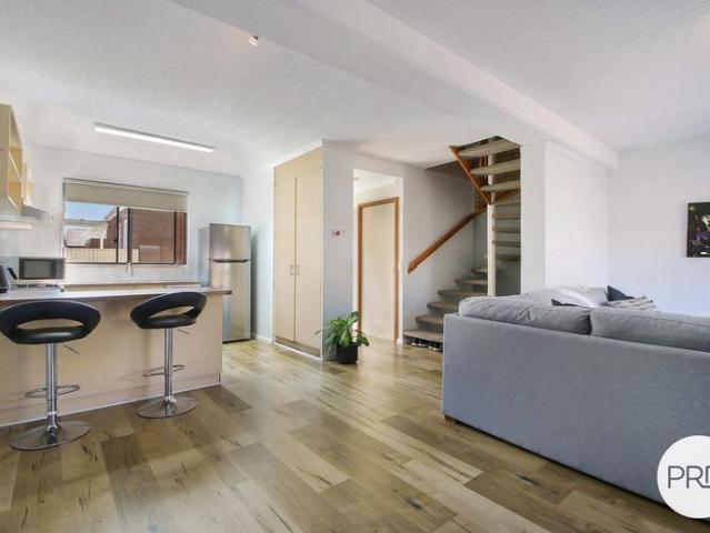 Townhouse for rent in Albury, New South Wales