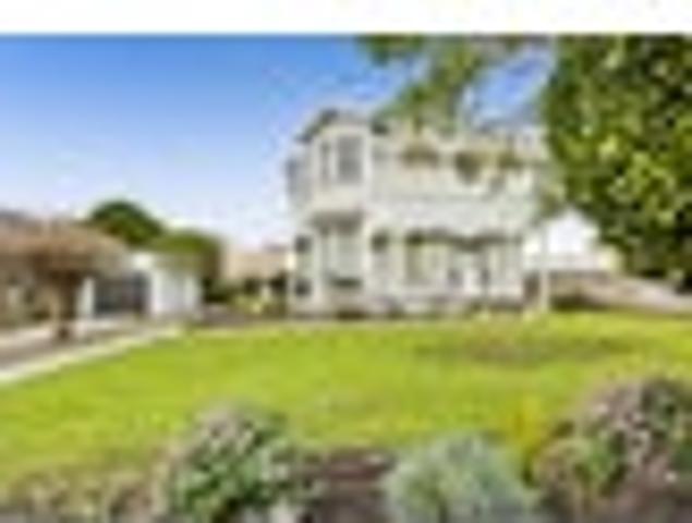 House for sale in Taranaki