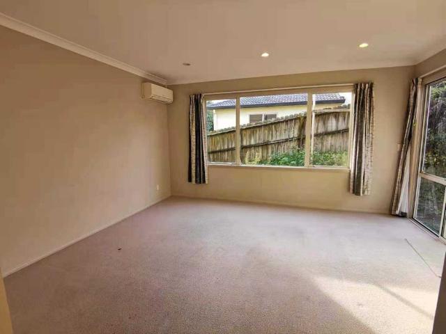 House for rent in Unsworth Heights, Upper Harbour
