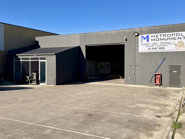 Warehouse for rent in Camerons Creek, Victoria
