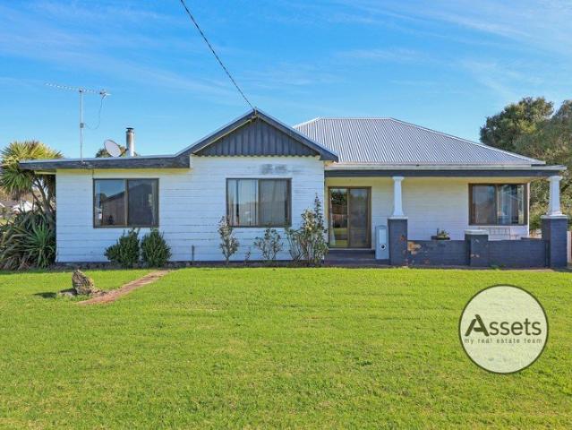 House for sale in Heywood, Victoria