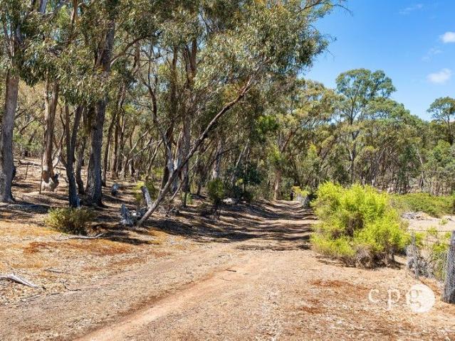 Land for sale in Harcourt, Victoria