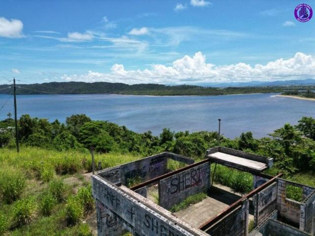 Land for sale in Flying Fish Point, Queensland