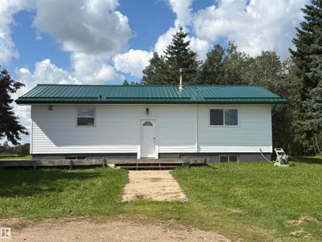 House for sale in Alberta