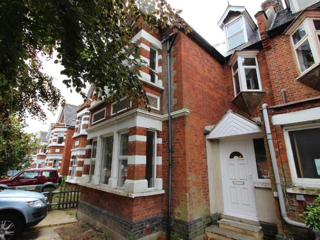 Room for rent in London Borough of Ealing, Greater London