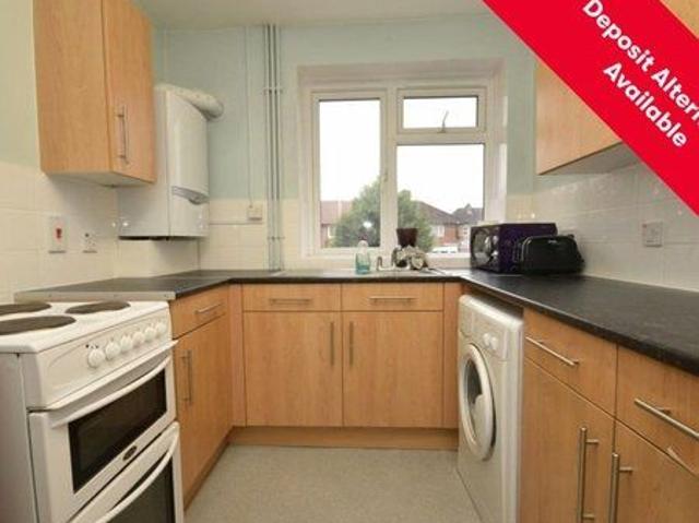 Apartment for rent in Rosehill, Greater London
