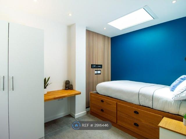 Room for rent in Helford, Hampshire