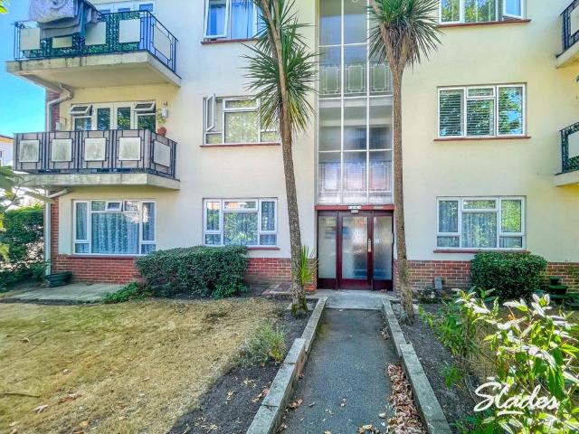 Apartment for rent in Wick, Bournemouth