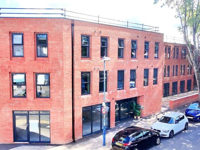 Studio for rent in Stirchley, West Midlands