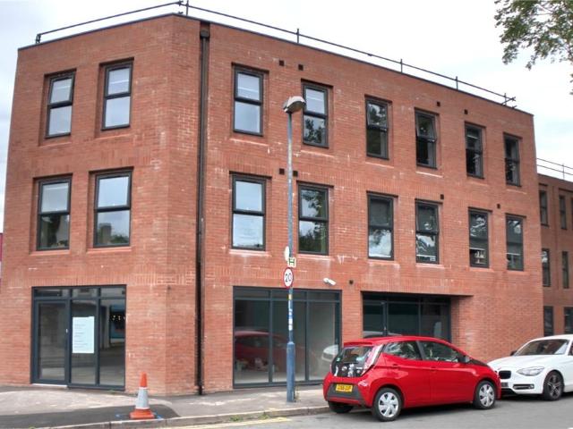 Studio for rent in Stirchley, West Midlands