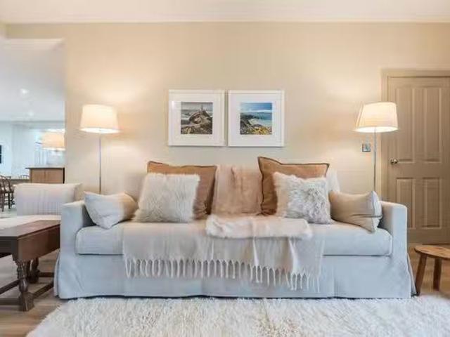Apartment for rent in Wales