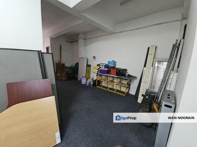 Shop for rent in Selayang, Selangor