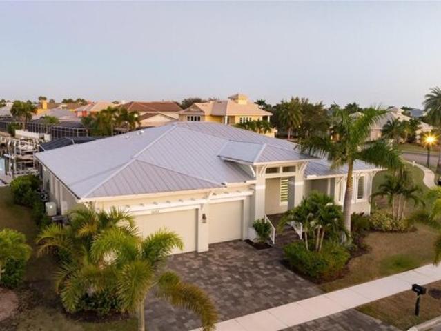 House for sale in Apollo Beach, Florida