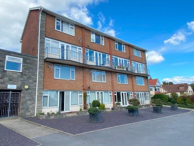 House for rent in Tycoch, Swansea