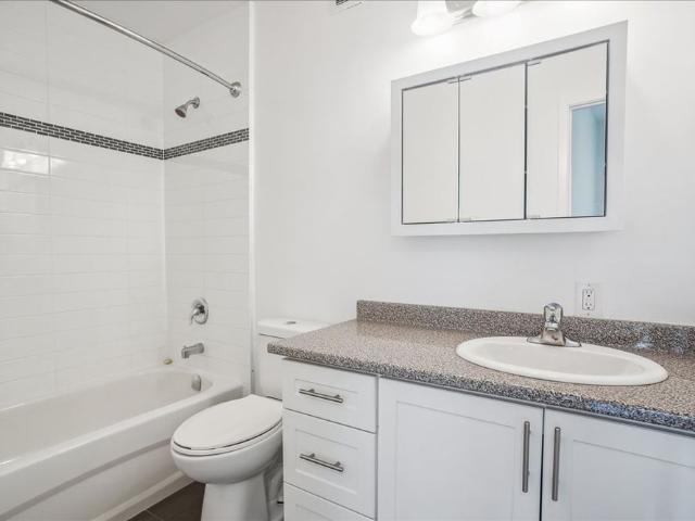 Apartment for rent in Burlington, Ontario