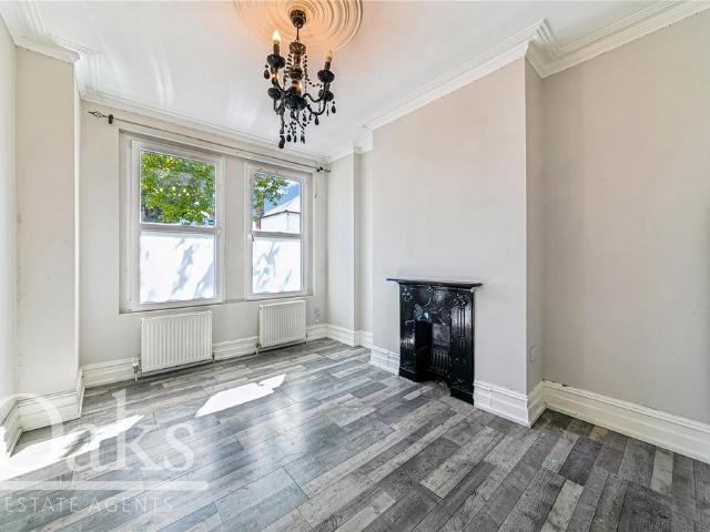 House for rent in London Borough of Croydon, Norbury
