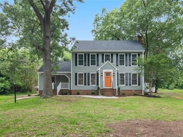 House for sale in Gloucester Point