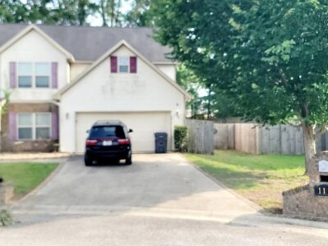 House for sale in Perry