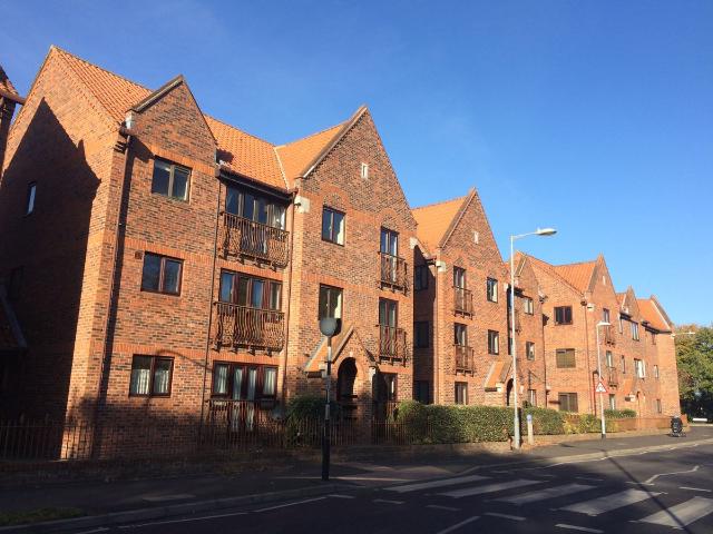Apartment for rent in Highwoods, Fordham Heath