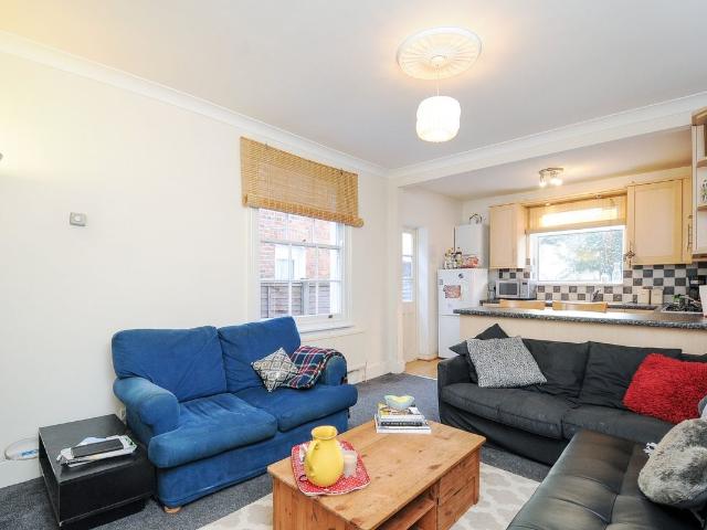 Apartment for rent in Fulham, Sands End