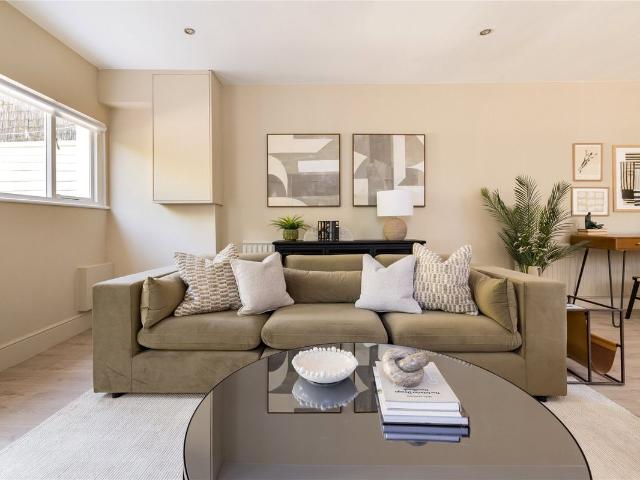 House for rent in Fulham, Sands End