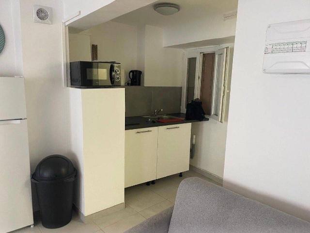 Studio location à Les Chartreux, Marseille