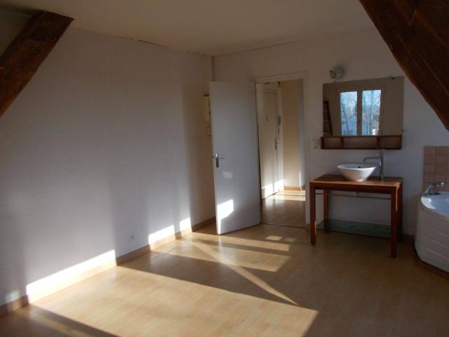 Appartement location à Champrond-en-Perchet, Eure-et-Loir