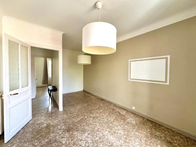 Appartement location à Saint-Étienne, Saint-etienne
