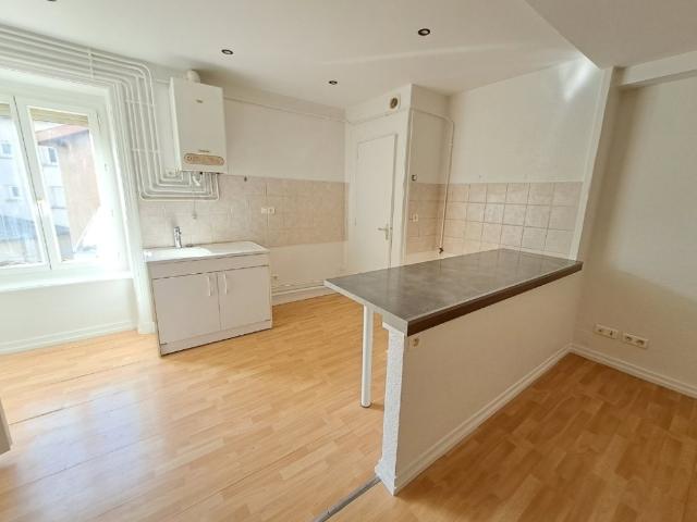 Appartement location à Chazelles-sur-Lyon, Loire