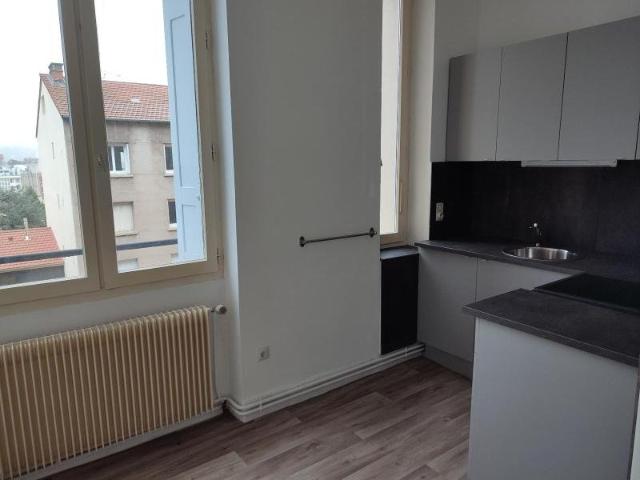 Appartement location à Saint-Étienne, Saint-etienne