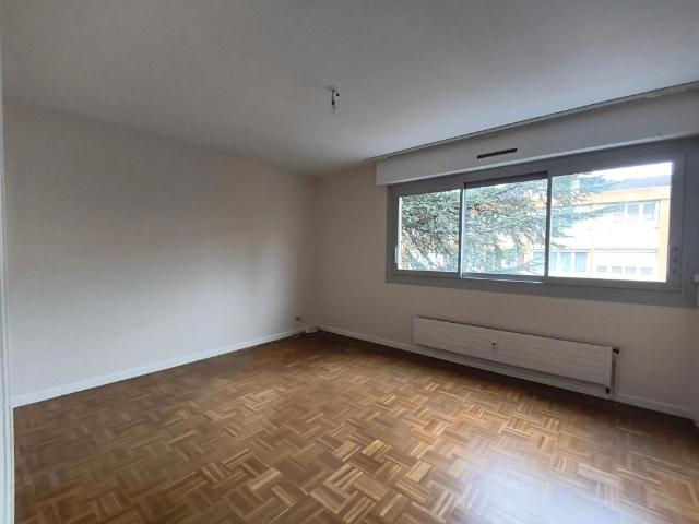 Appartement location à Saint-Étienne, Saint-etienne