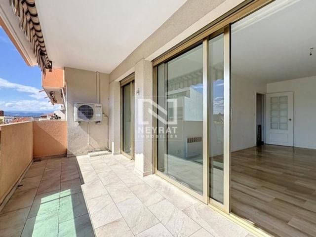 Appartement vente à Arrondissement de Draguignan, Saint-raphaël
