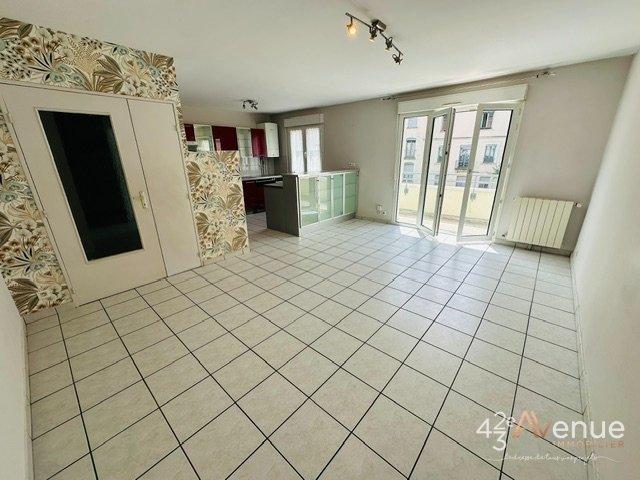 Appartement location à Saint-Étienne, Saint-etienne