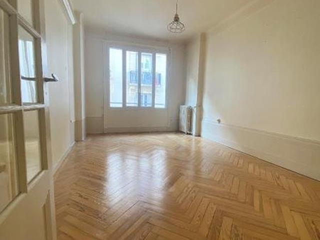 Appartement location à Saint-Étienne, Saint-etienne