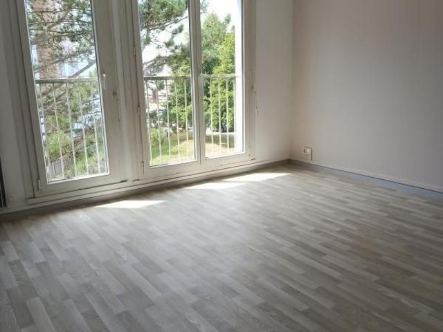 Appartement location à Neufchâteau, Contrexéville