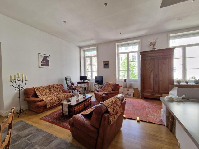 Appartement location à Saint-Étienne, Saint-etienne