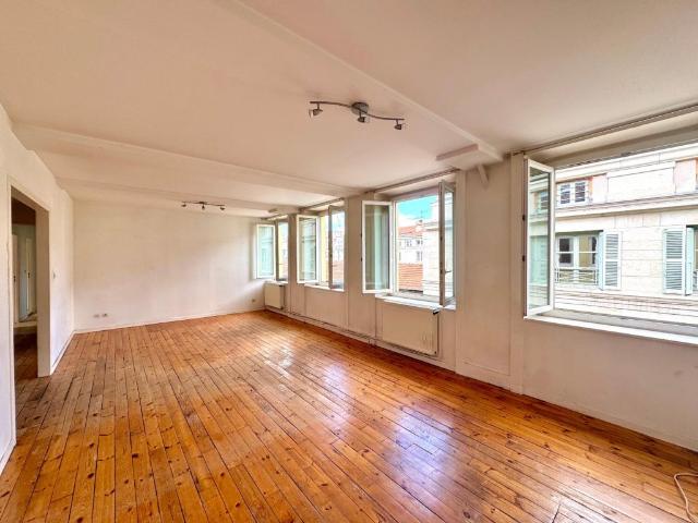 Appartement location à Saint-Étienne, Saint-etienne