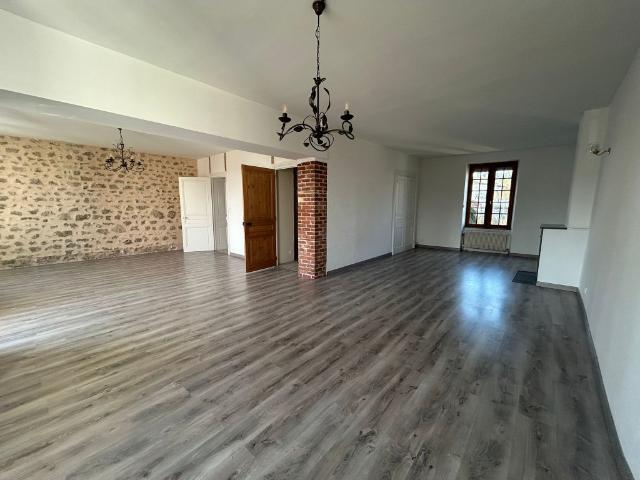 Appartement location à Montbrison, Noirétable
